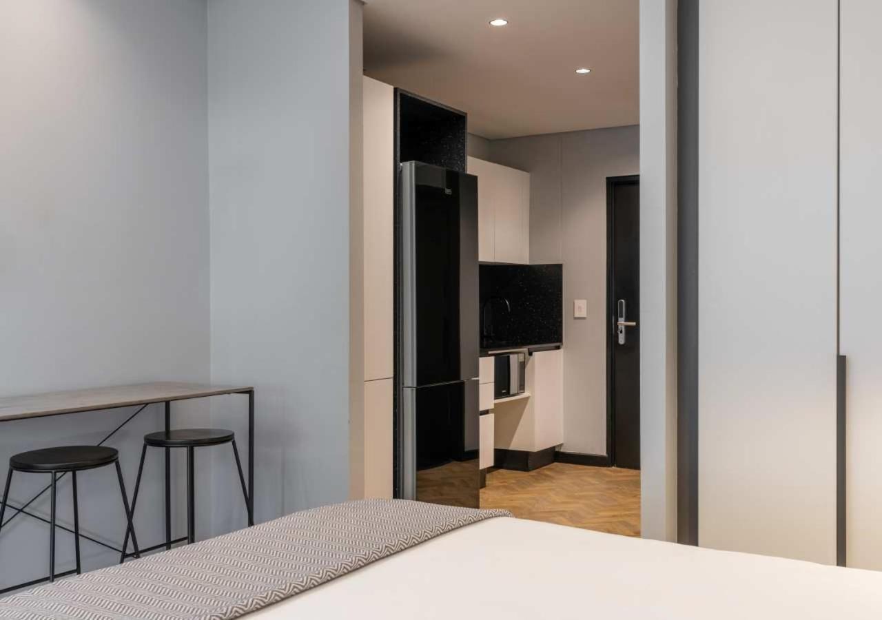 The Onyx By Newmark Hotel