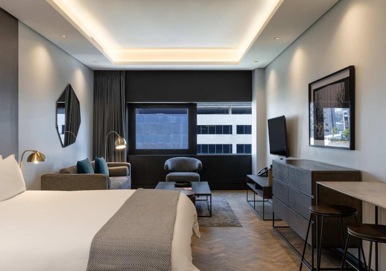 The Onyx By Newmark