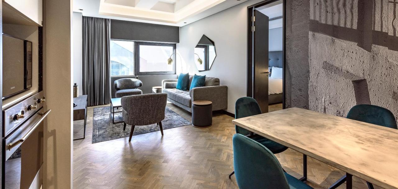 Hotel The Onyx By Newmark 4*