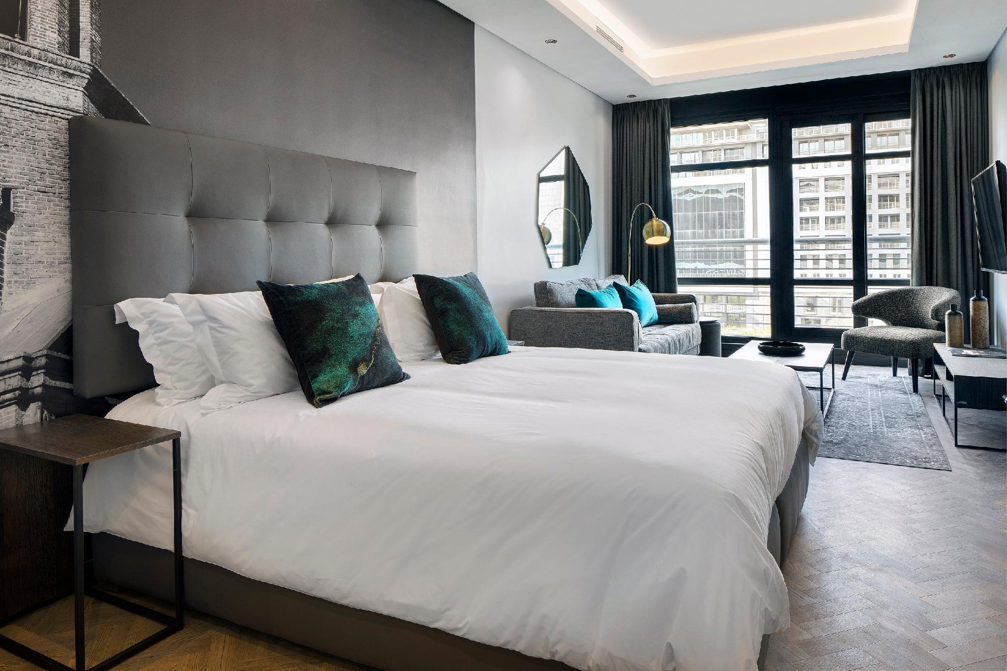 The Onyx By Newmark 4* Cape Town