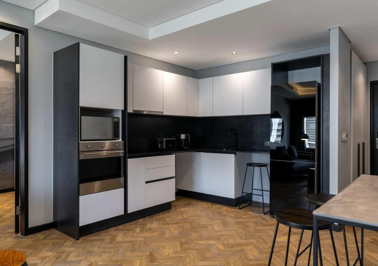 Hotel The Onyx By Newmark 4*